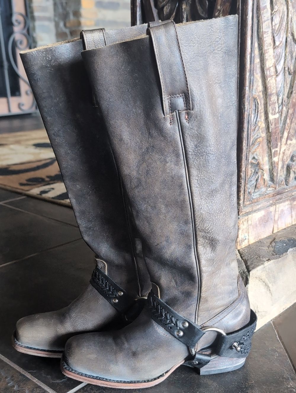 Freebird by Steven Timber Stone w Black 🖤 Harness Tall Leather Riding Boots - Picture 2 of 16